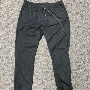Selling some very lightly worn, men’s size XL, gray Volcom joggers